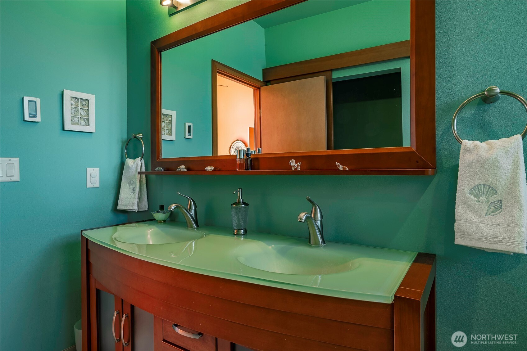 8285 Sunset Street Property Photo 13