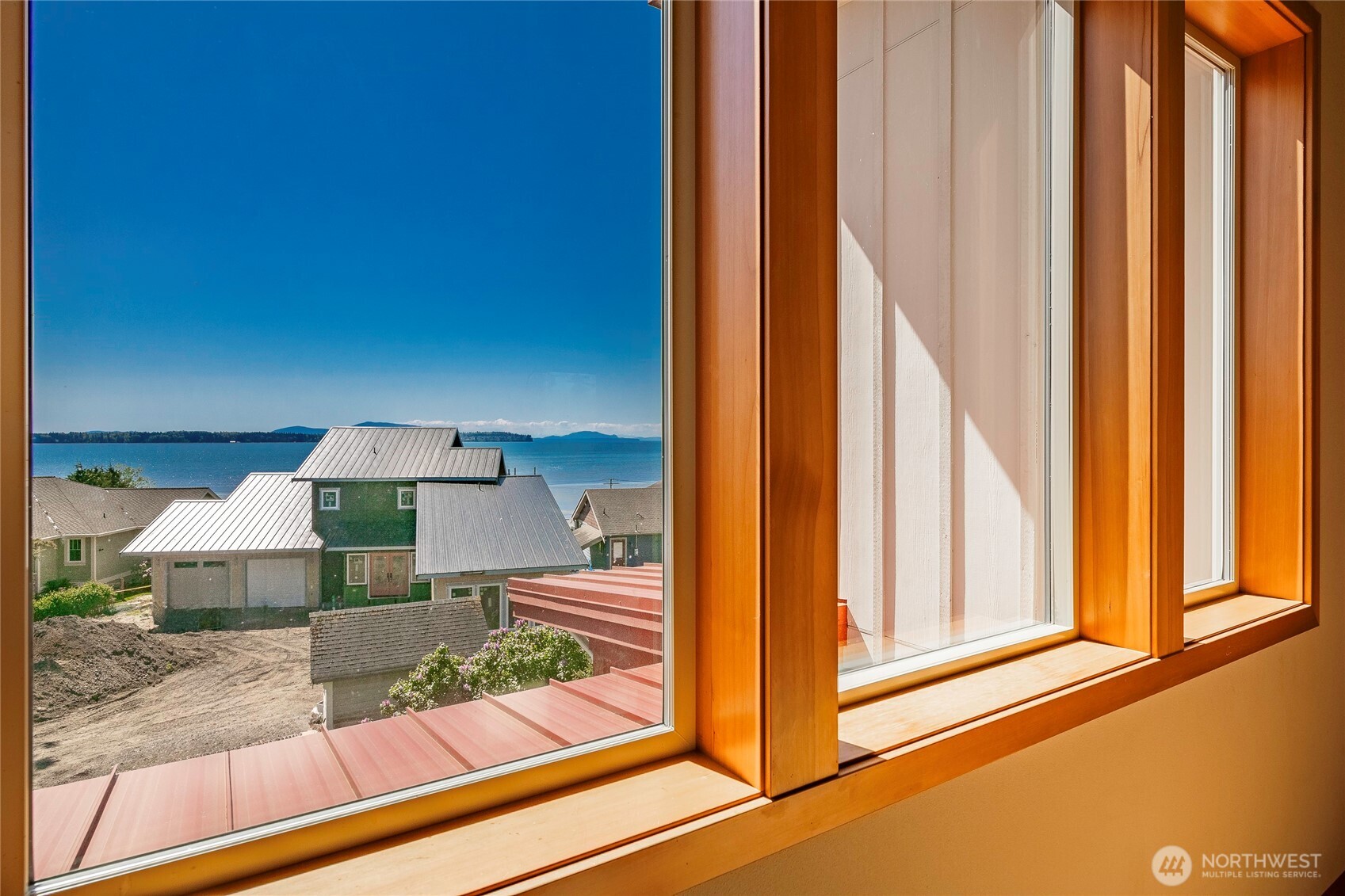 8285 Sunset Street Property Photo 14