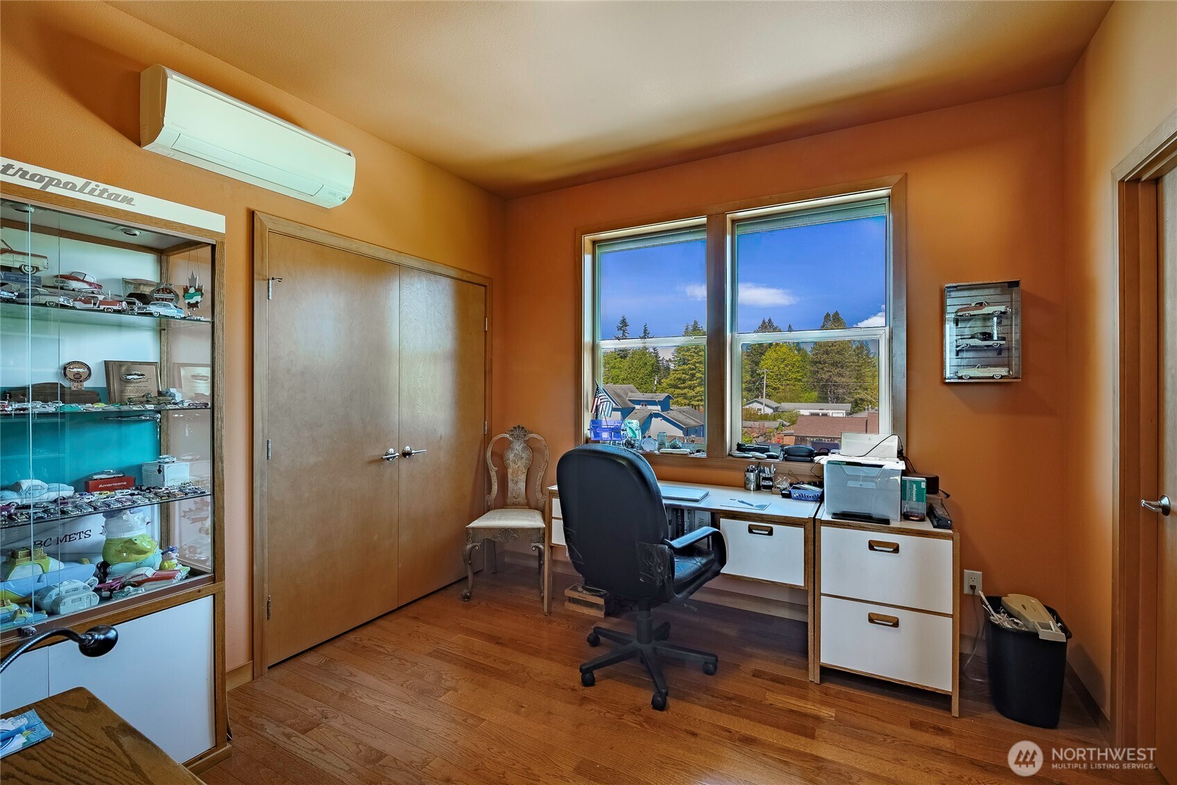 8285 Sunset Street Property Photo 17
