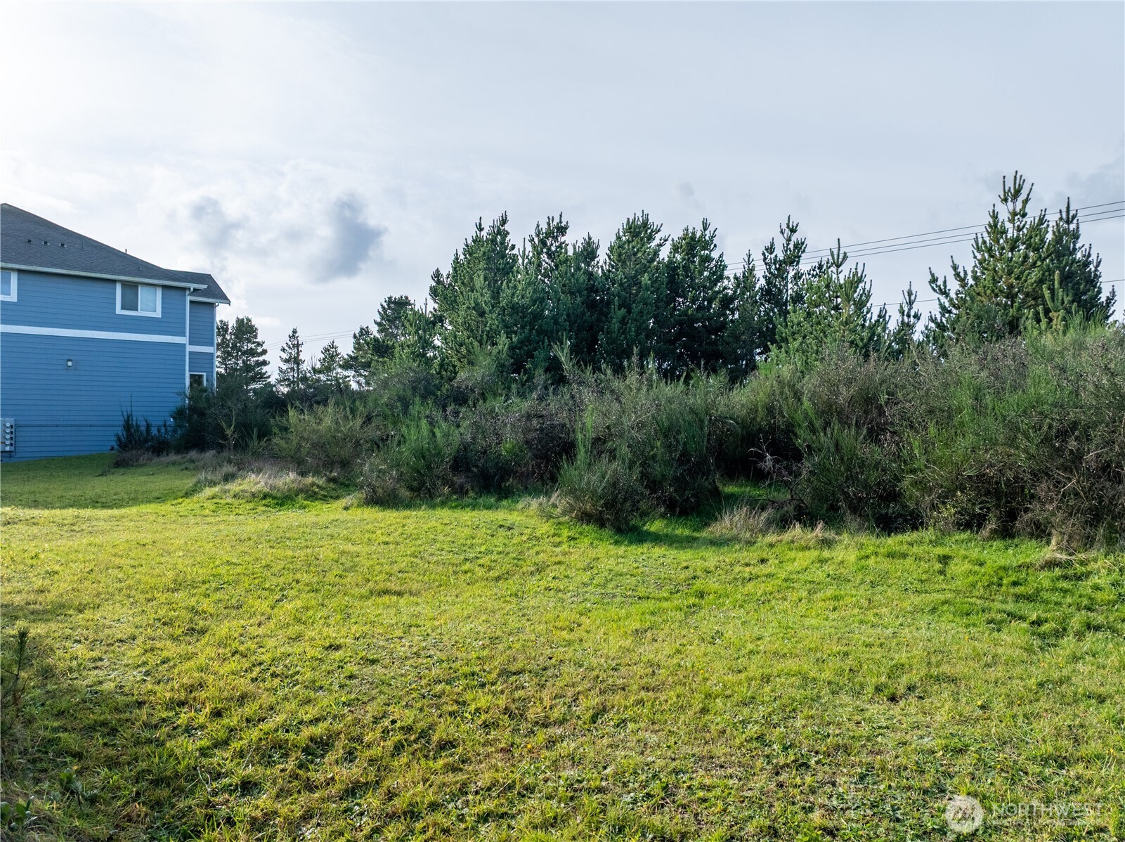 564 Point Brown Avenue Property Photo 21