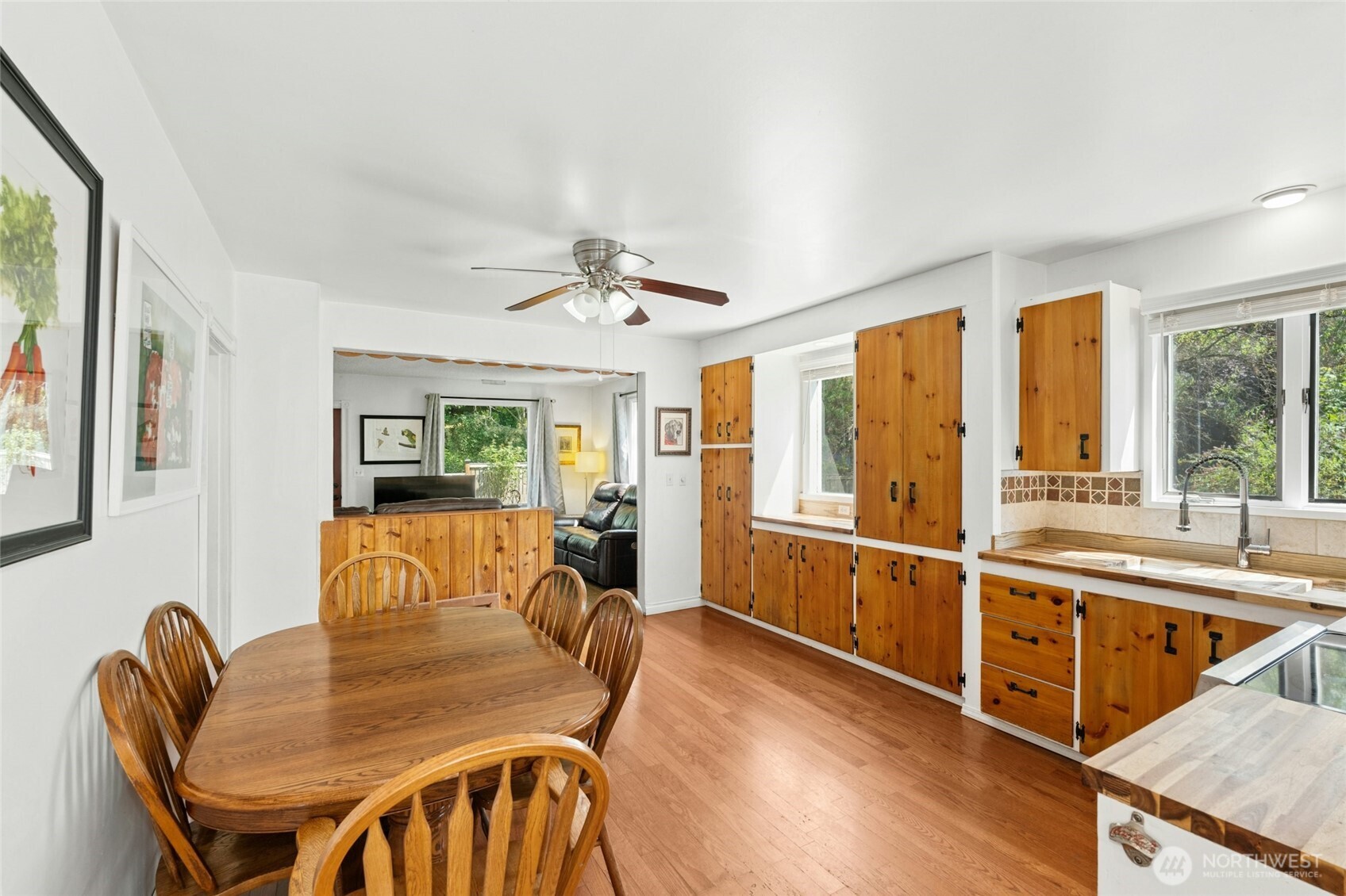 18011 83rd Avenue Property Photo 4