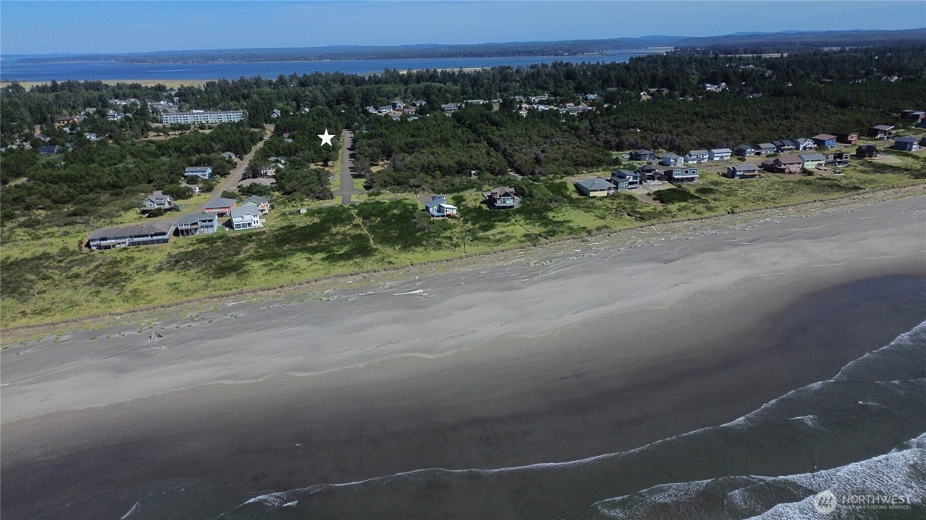 1240 Sunset Beach Lane Property Photo 8