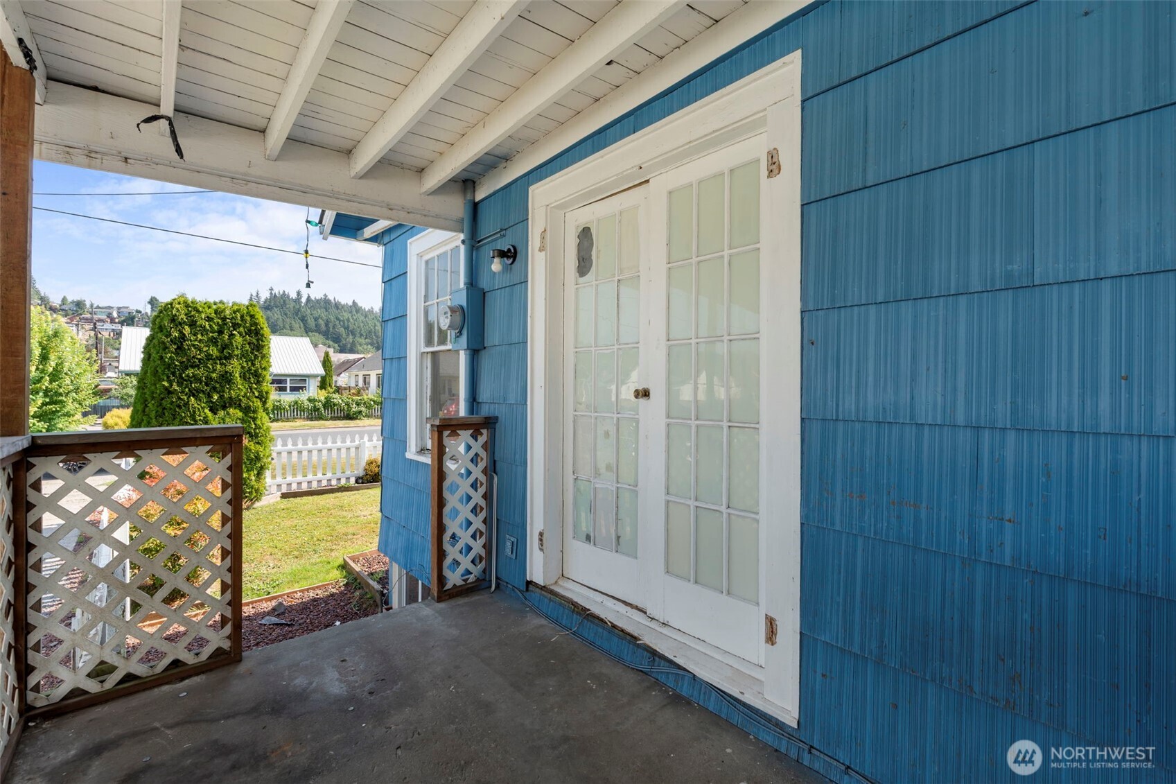 163 Sw Cascade Property Photo 24