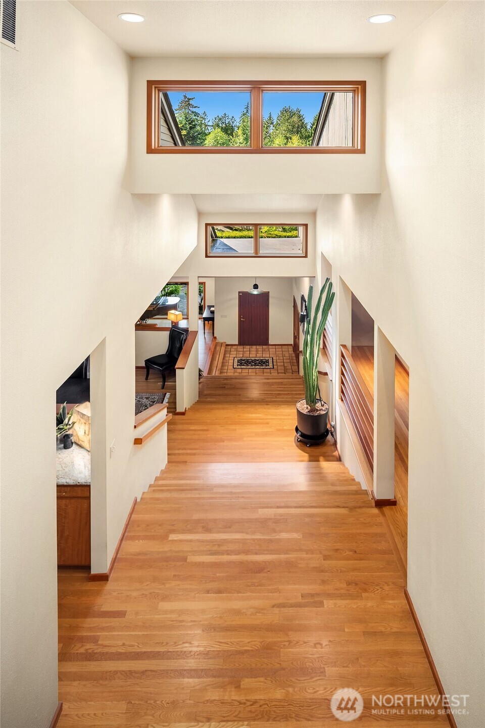 4330 W Cramer Street Property Photo 19