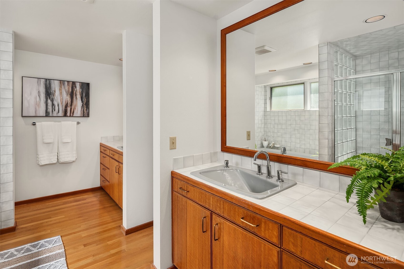 4330 W Cramer Street Property Photo 22