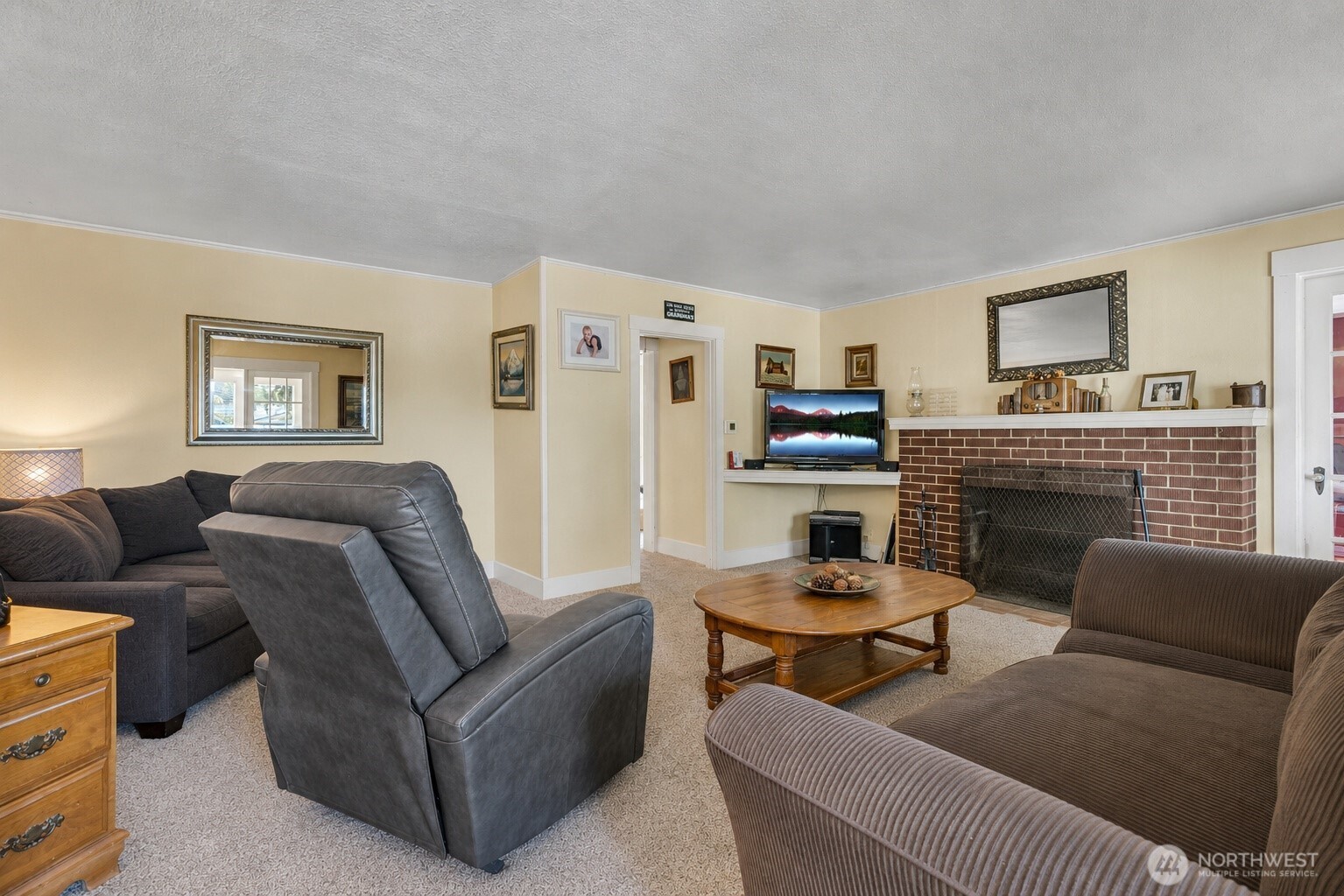 1002 21st Street Property Photo 4