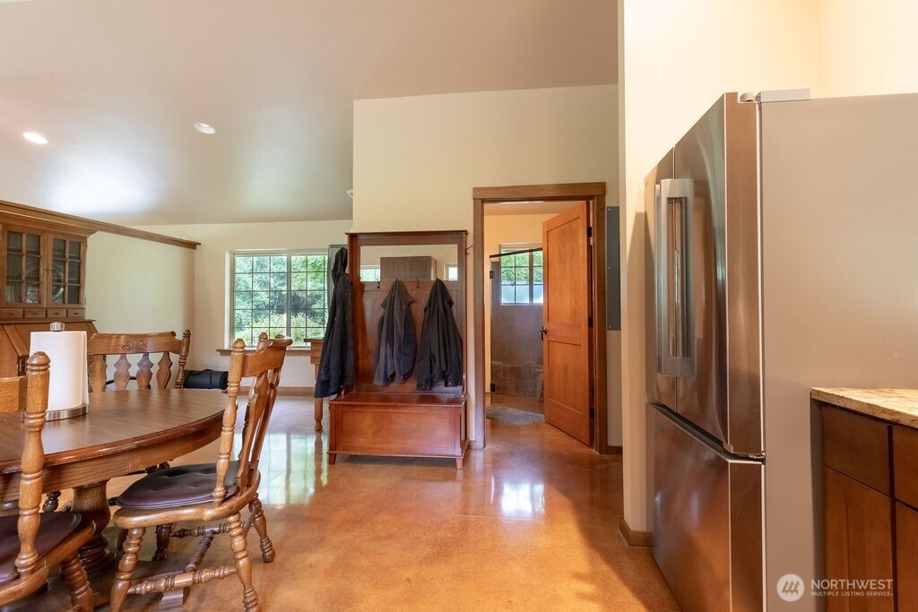 2298 Undie Road Property Photo 10