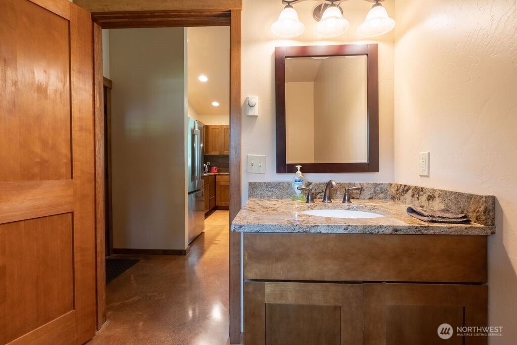 2298 Undie Road Property Photo 12
