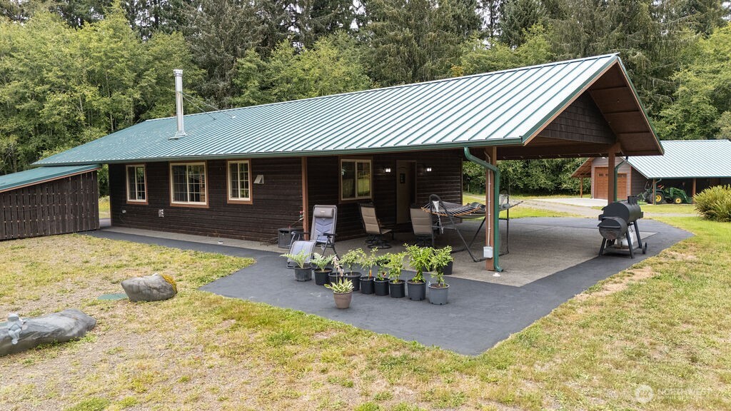 2298 Undie Road Property Photo 26
