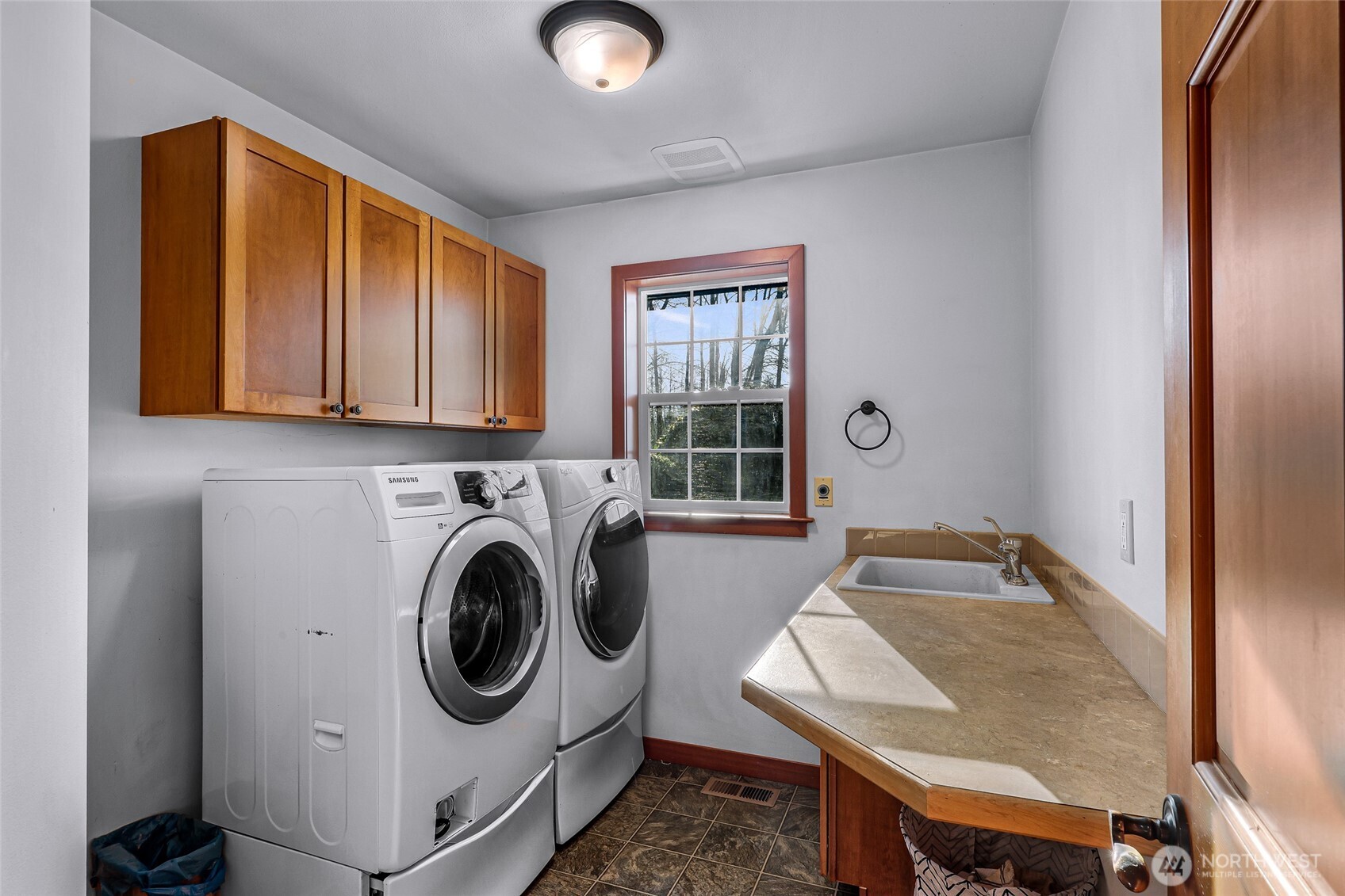 3395 Mack Road Property Photo 25