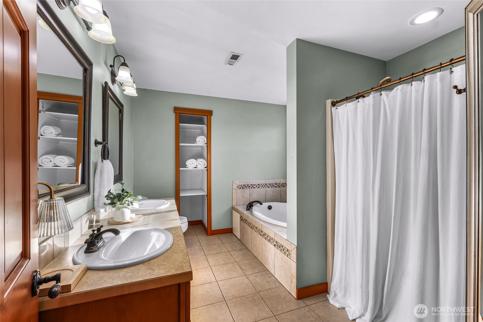 3395 Mack Road Property Photo 28