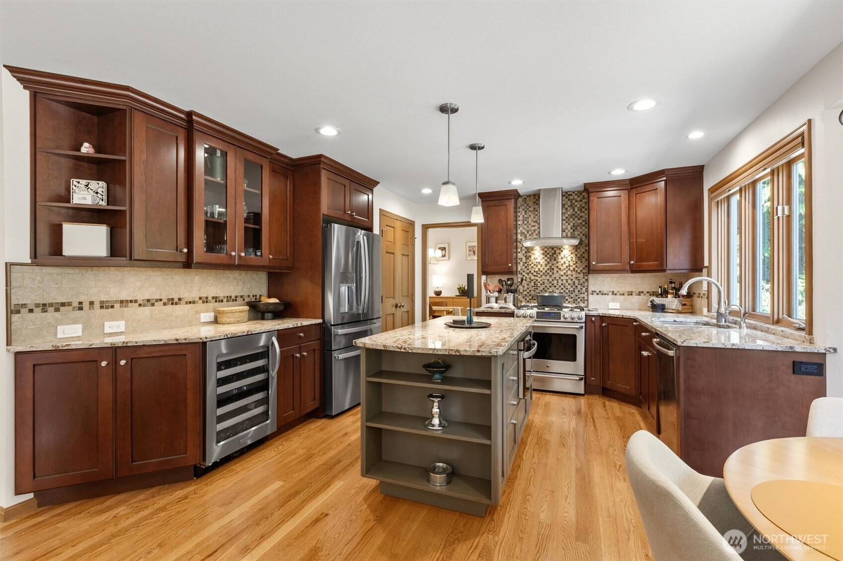 13022 205th Place Property Photo 10