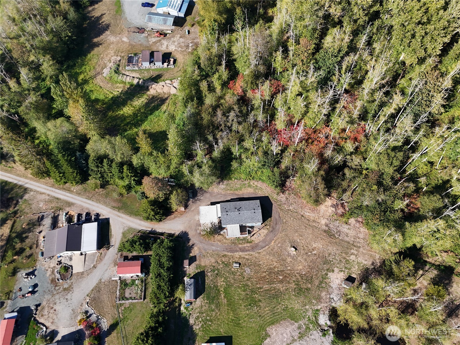 1877 Old Hwy 99 North Road Property Photo 39