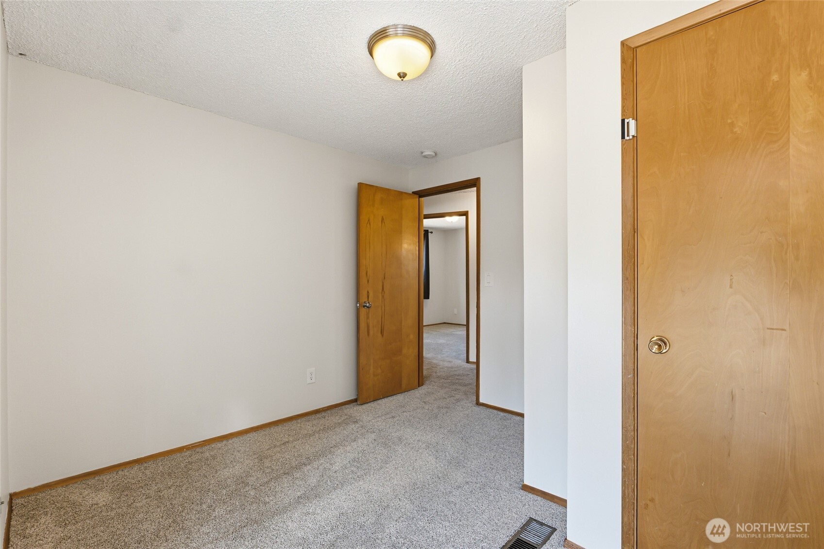 7804 Bobcat Drive Property Photo 22