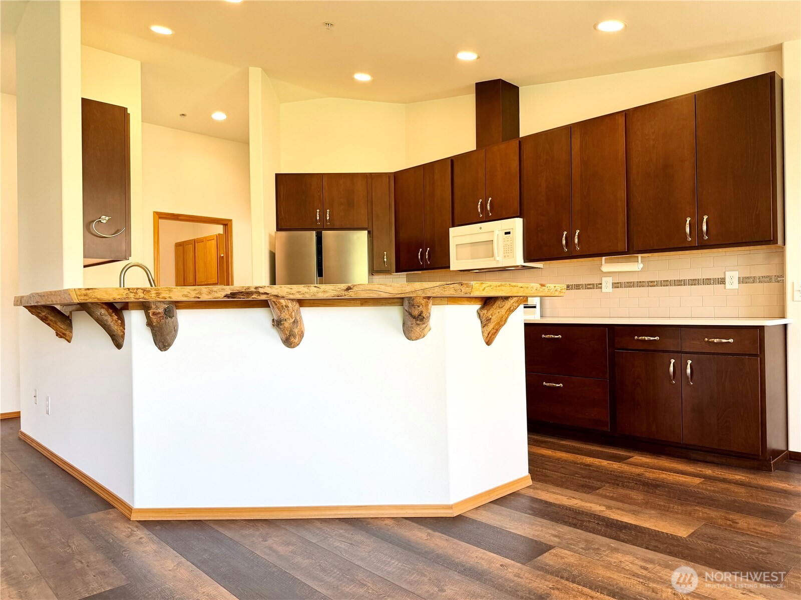 91 Fieldstone Court Property Photo 11