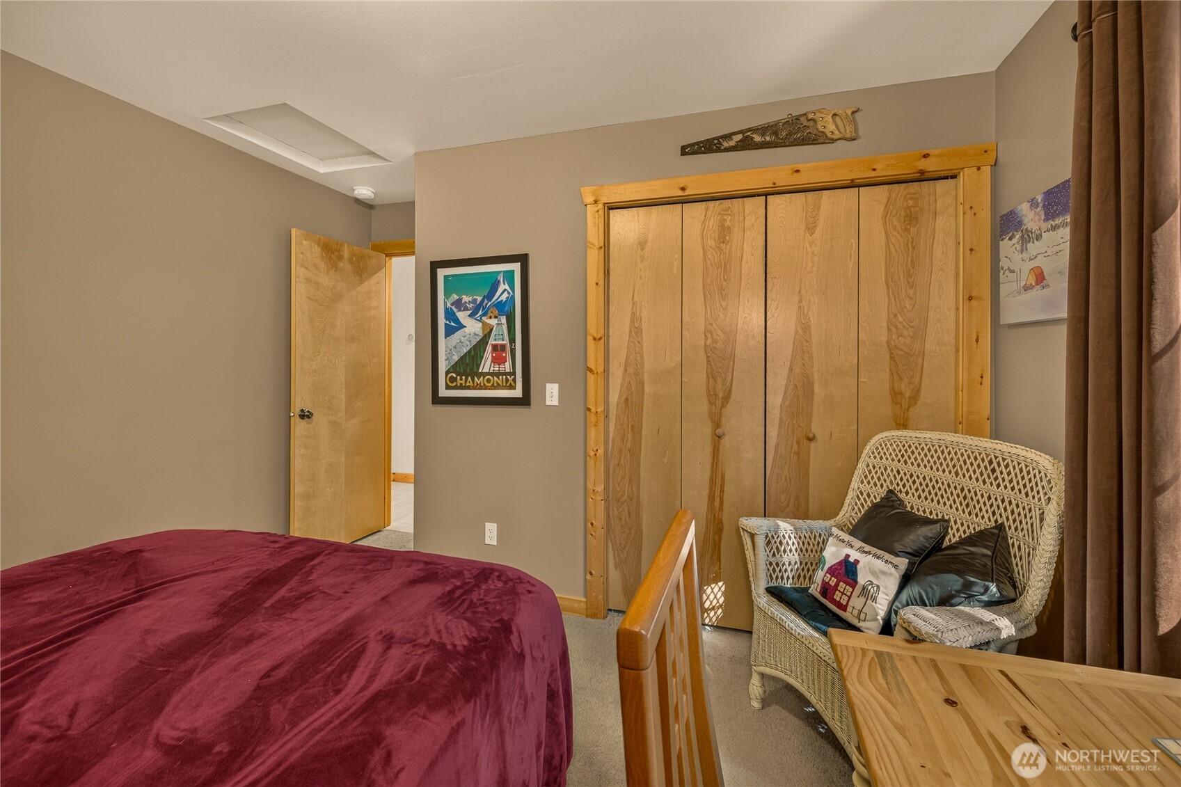 25819 Camp 12 Road Property Photo 21