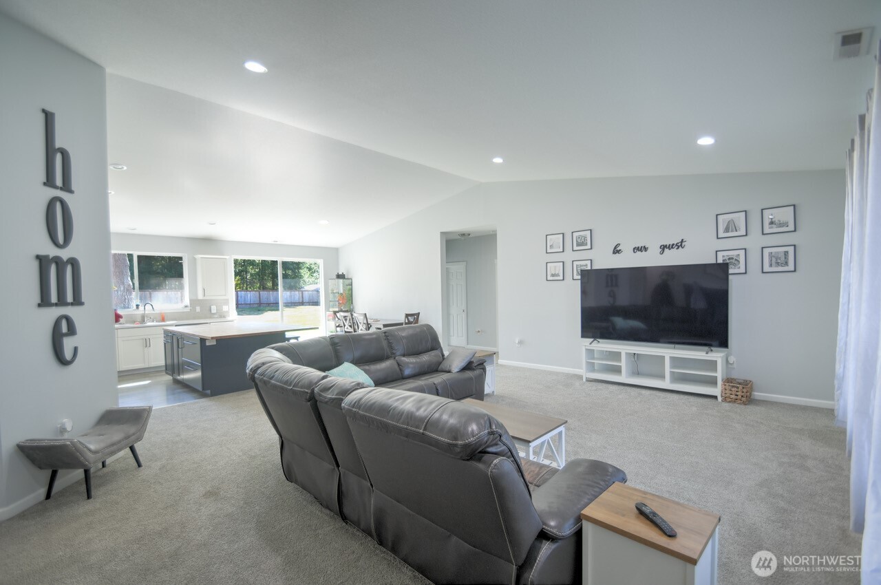 14120 Englund Lane Property Photo 10