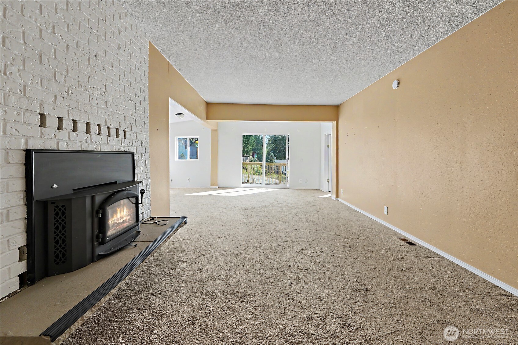 25010 Morgan Street Property Photo 15