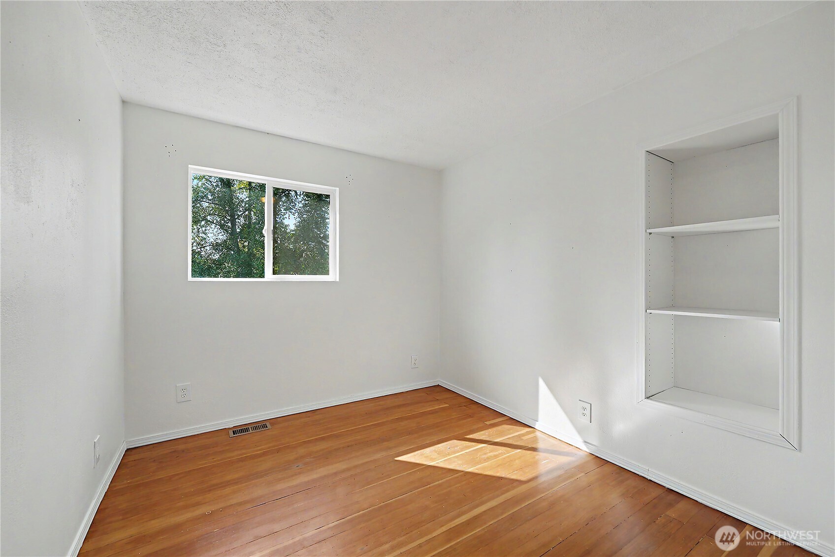 25010 Morgan Street Property Photo 18