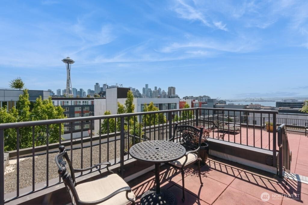 323 Queen Anne Avenue 616 Property Photo 10