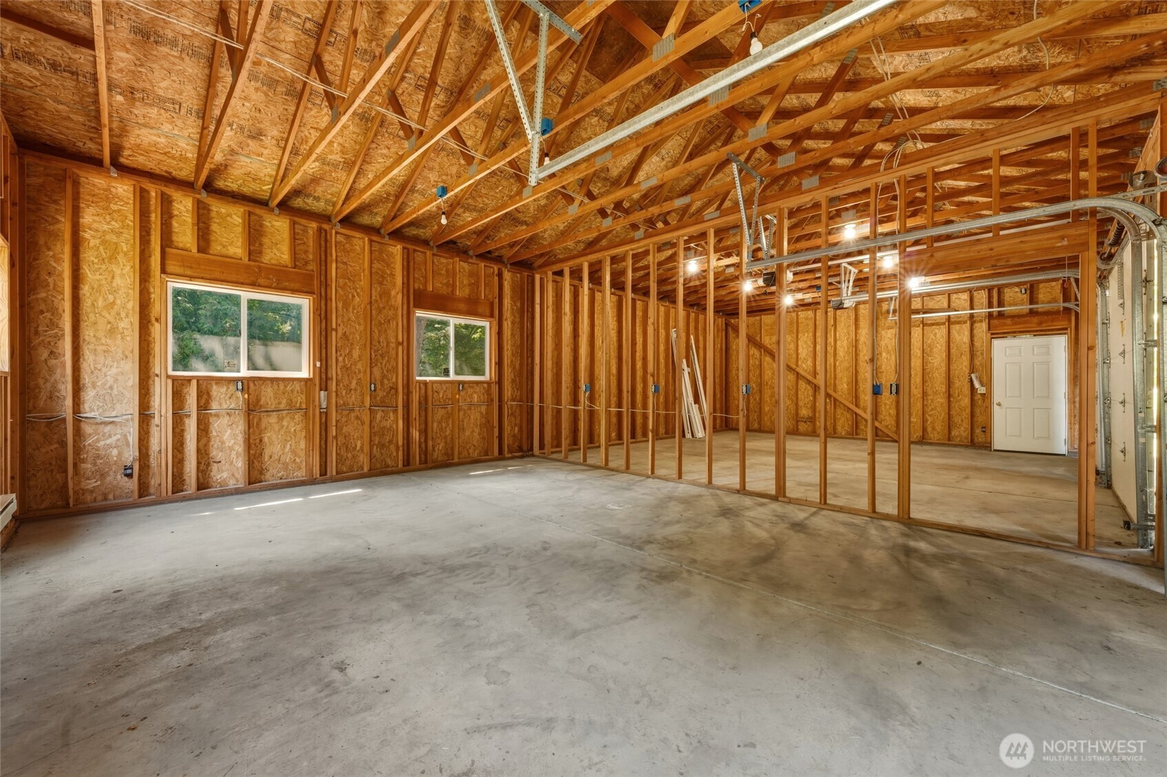 121 Chateau Lane Property Photo 4