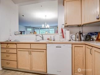 19412 48th Ave 105 Property Photo 18