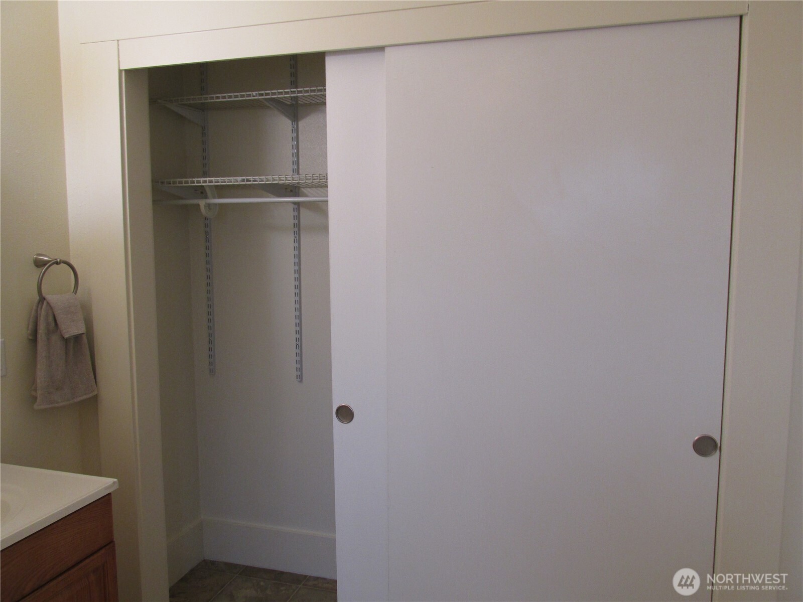 110 E Hazel Avenue Property Photo 13