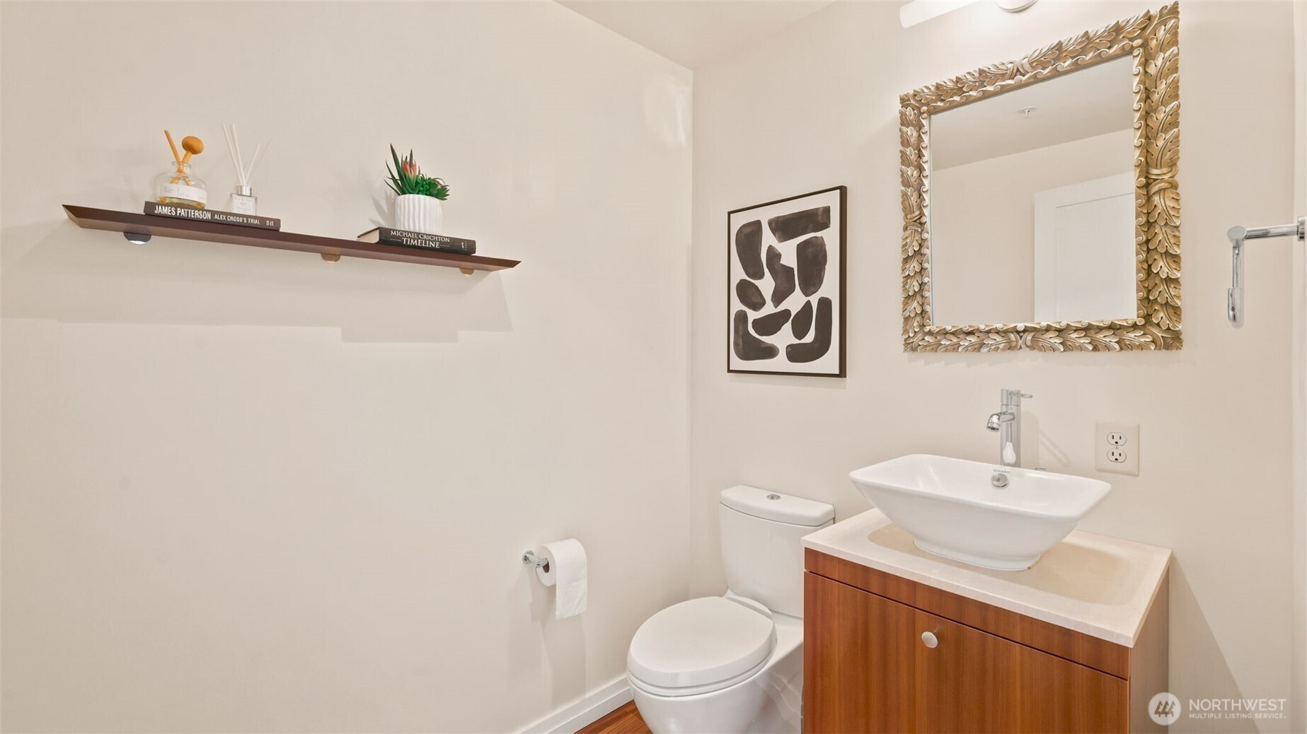 500 106th Avenue 1501 Property Photo 17