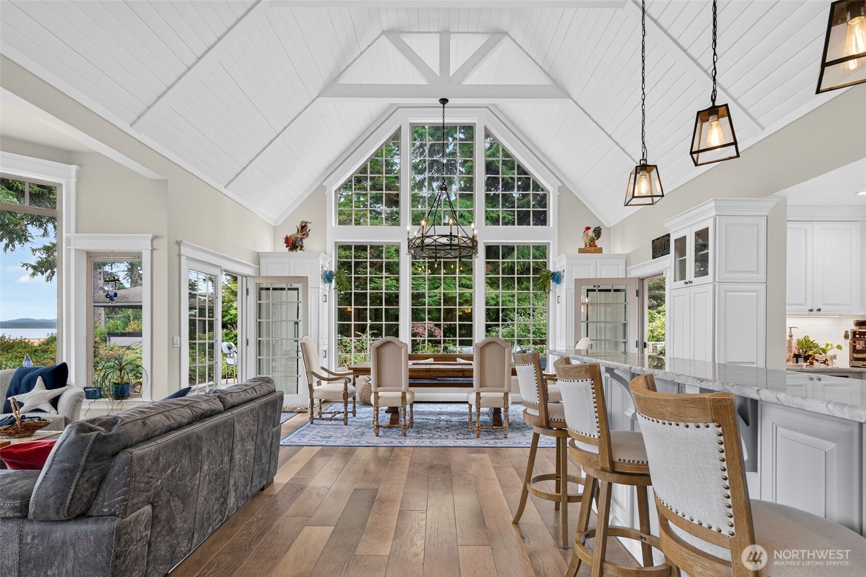15314 Sandridge Road Property Photo 12