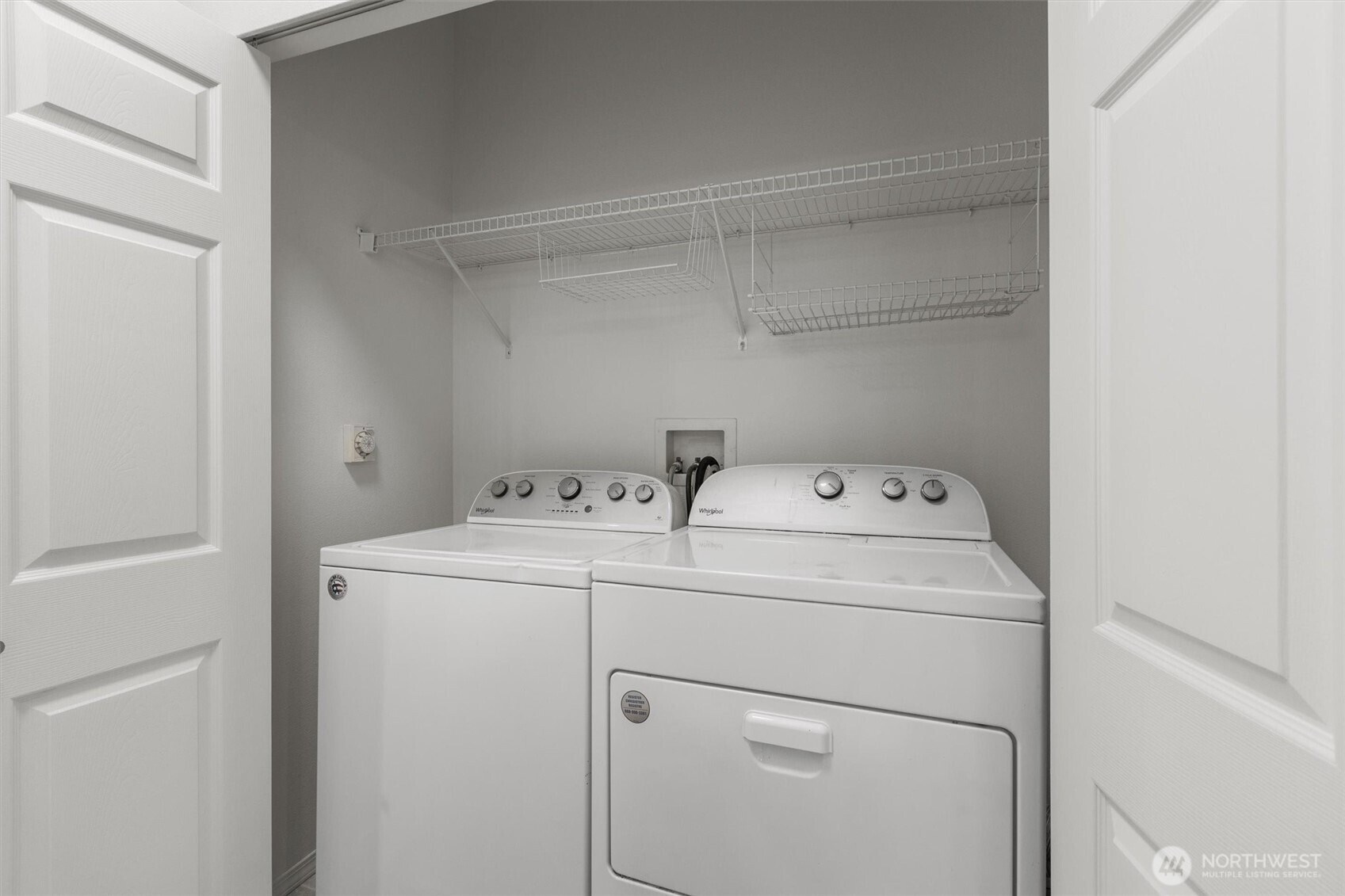 10025 9th Avenue E102 Property Photo 12