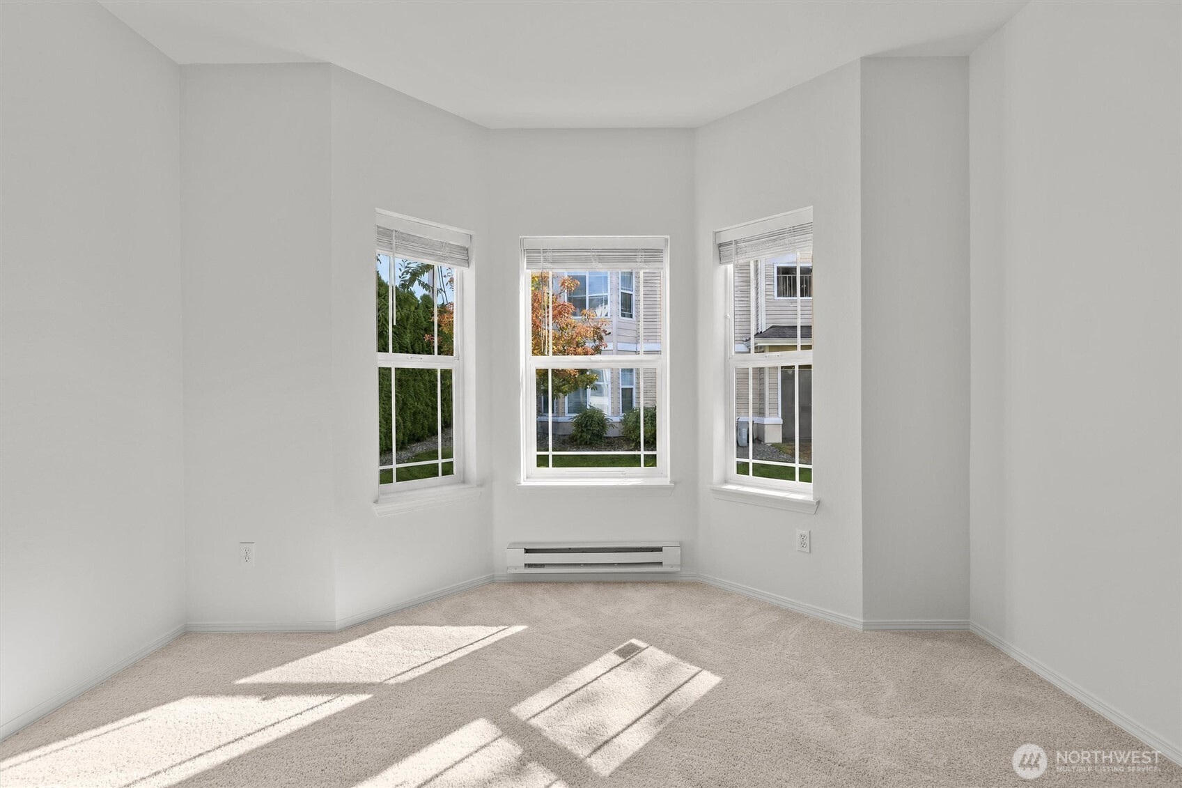 10025 9th Avenue E102 Property Photo 15