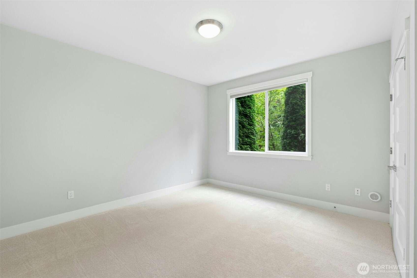 6814 Ne 129th Street Property Photo 33