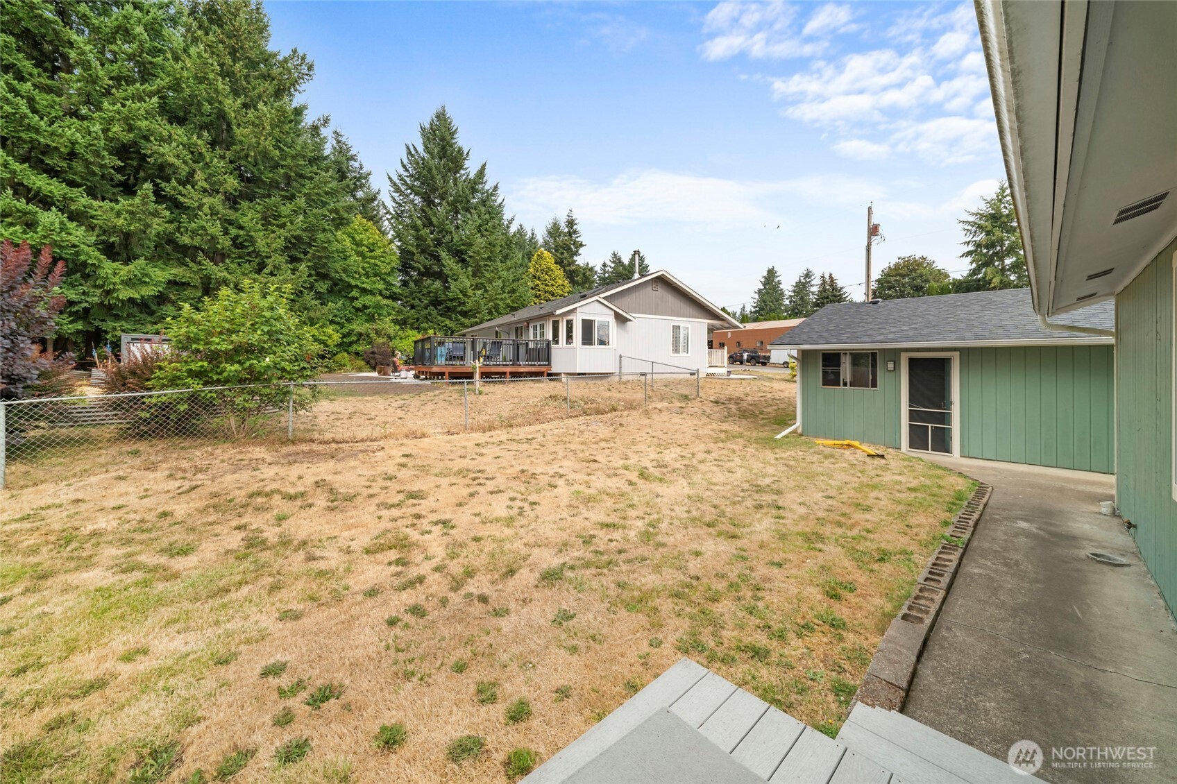 15807 Lawrence Place Property Photo 20
