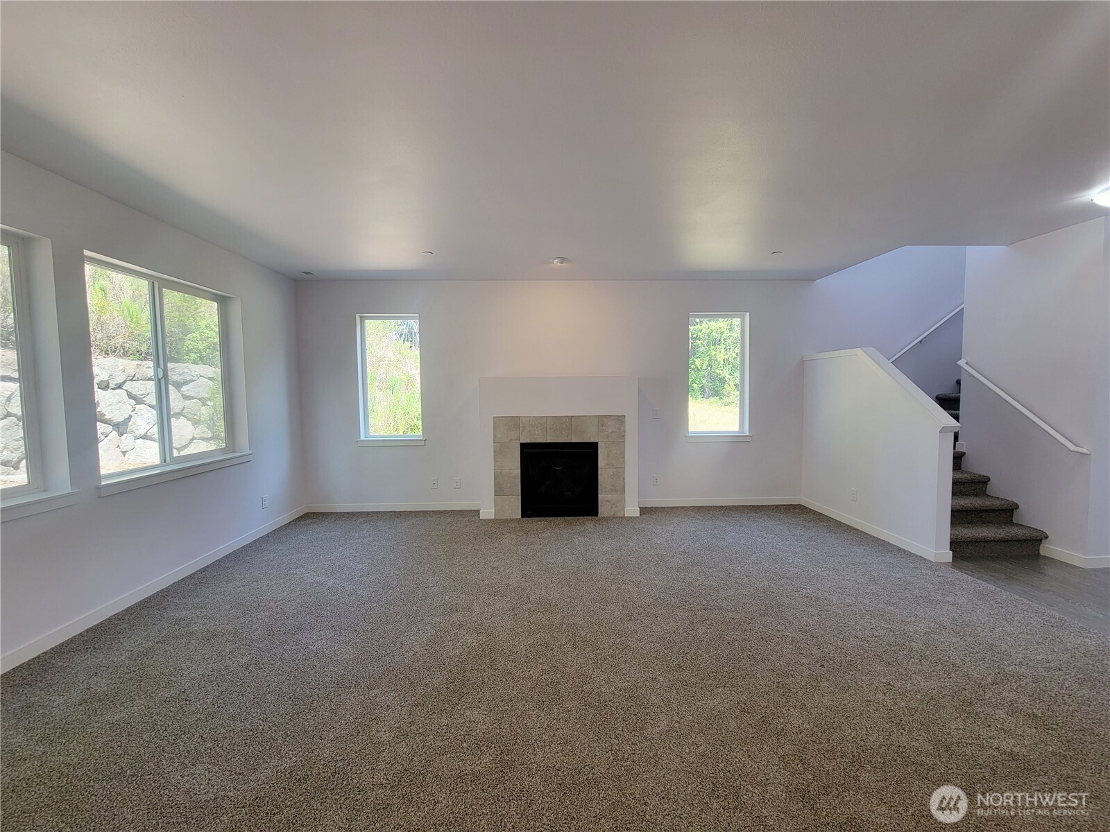 5112 Bear Paw Court Property Photo 4