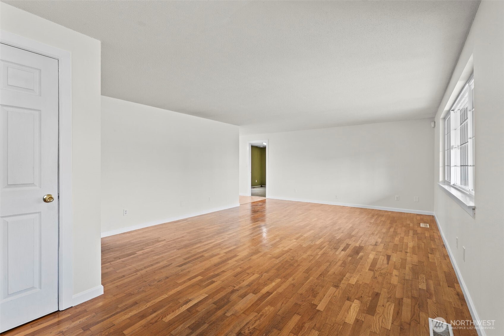 70 Sherry Avenue Property Photo 6