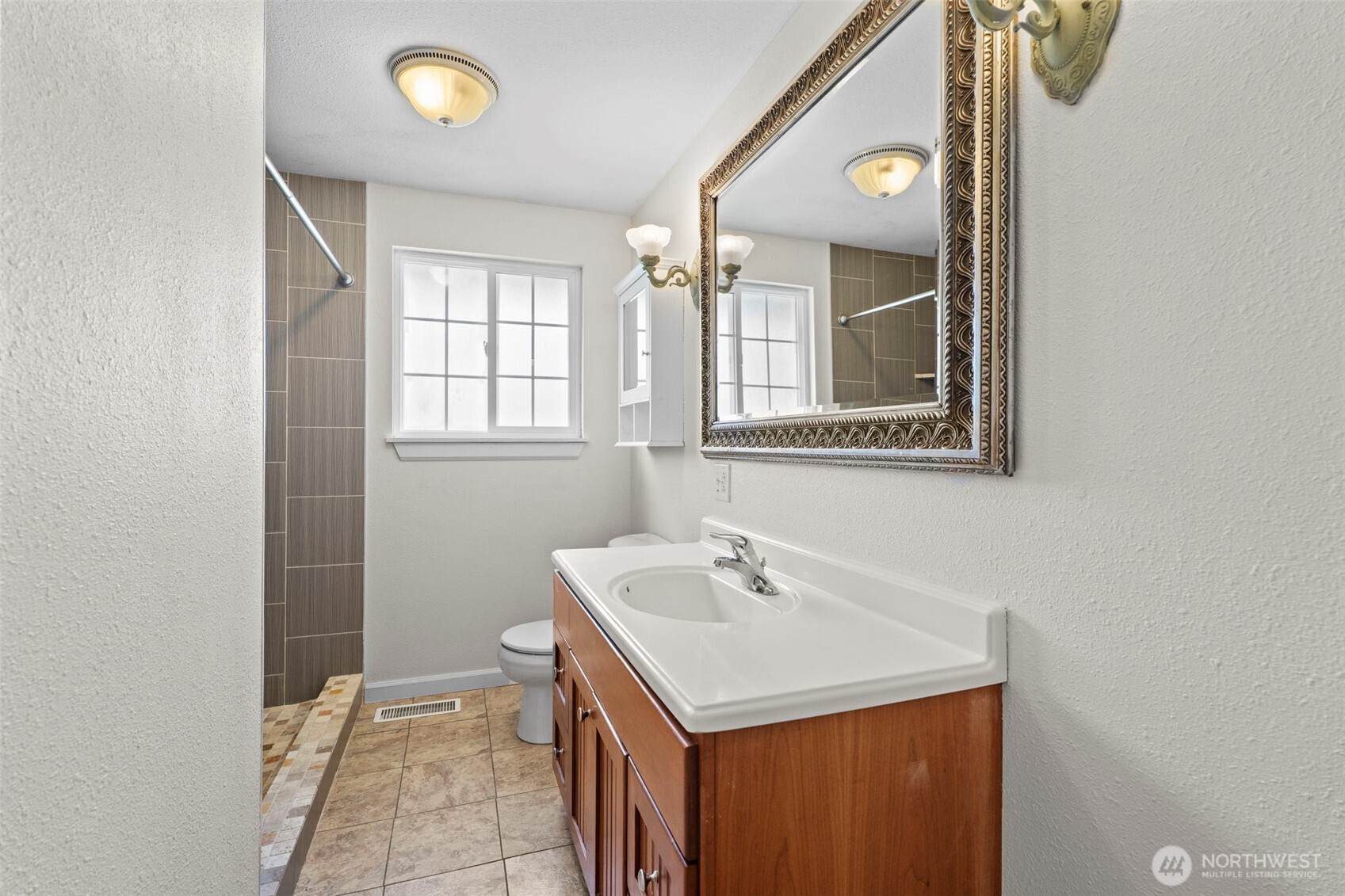 70 Sherry Avenue Property Photo 14