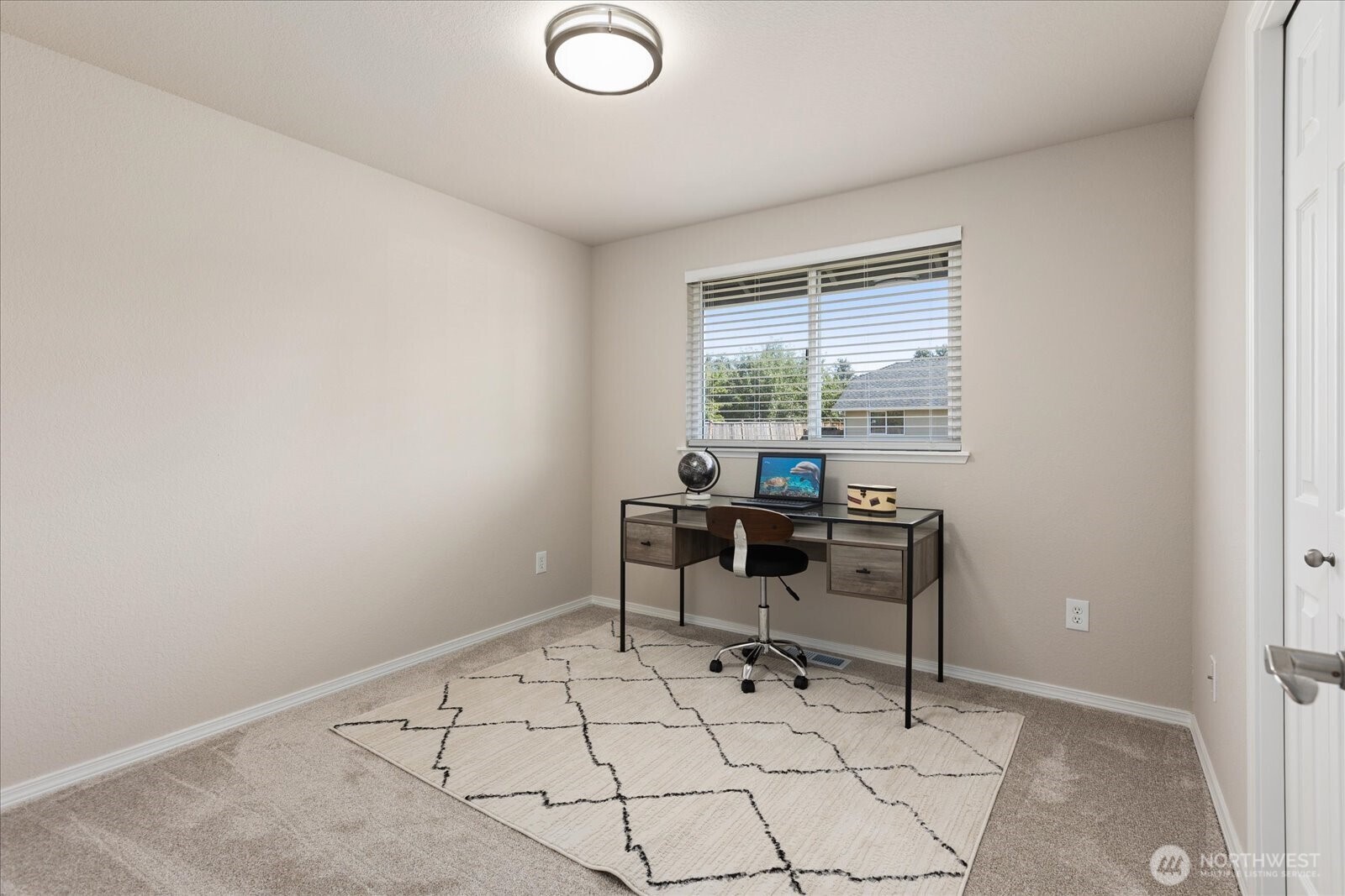 4307 80th Street Property Photo 21