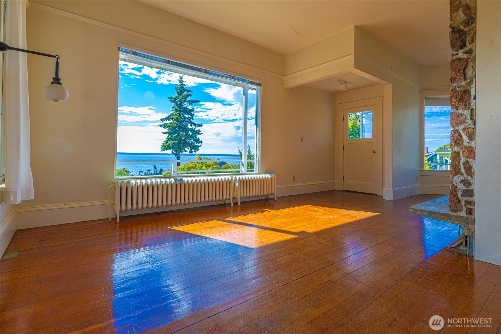 917 13th Street Property Photo 14