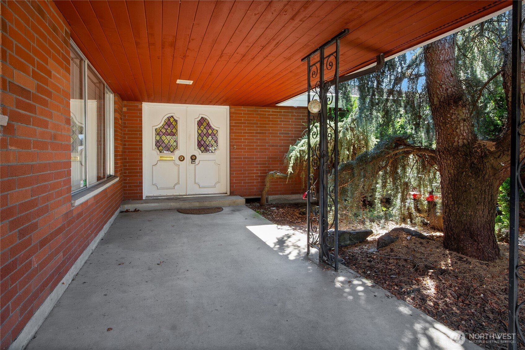 2222 176th Street Property Photo 10