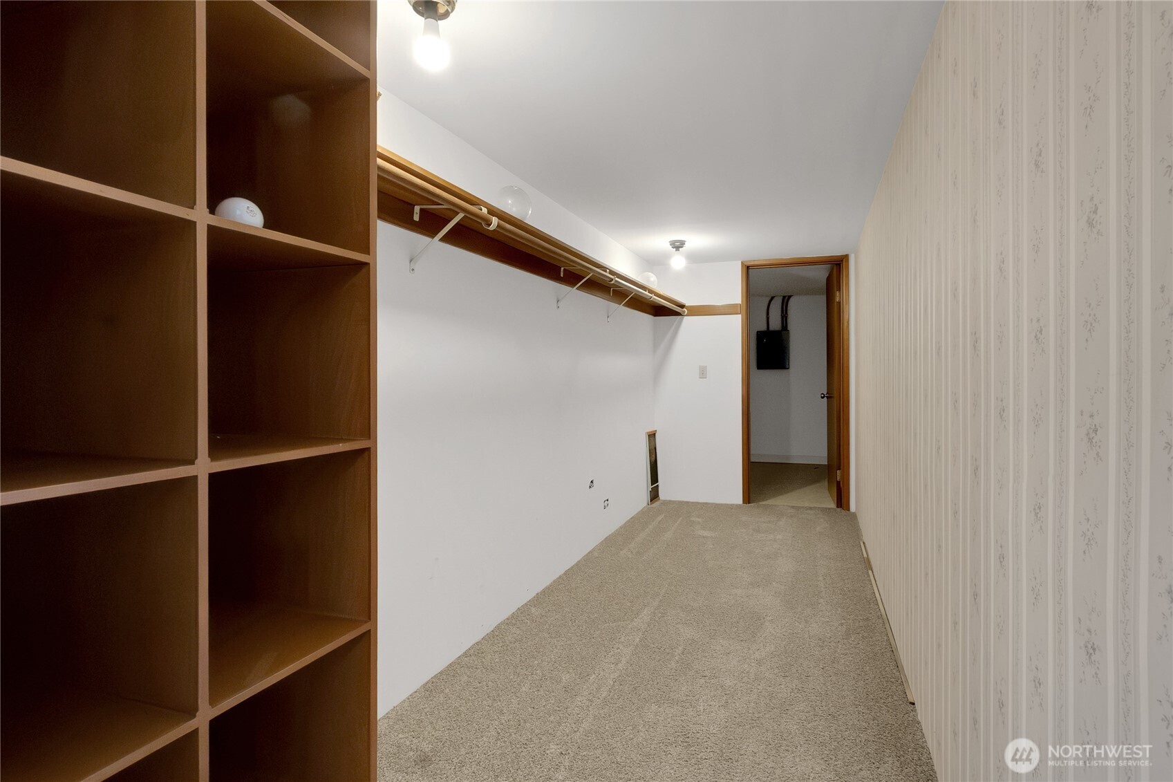 2222 176th Street Property Photo 29