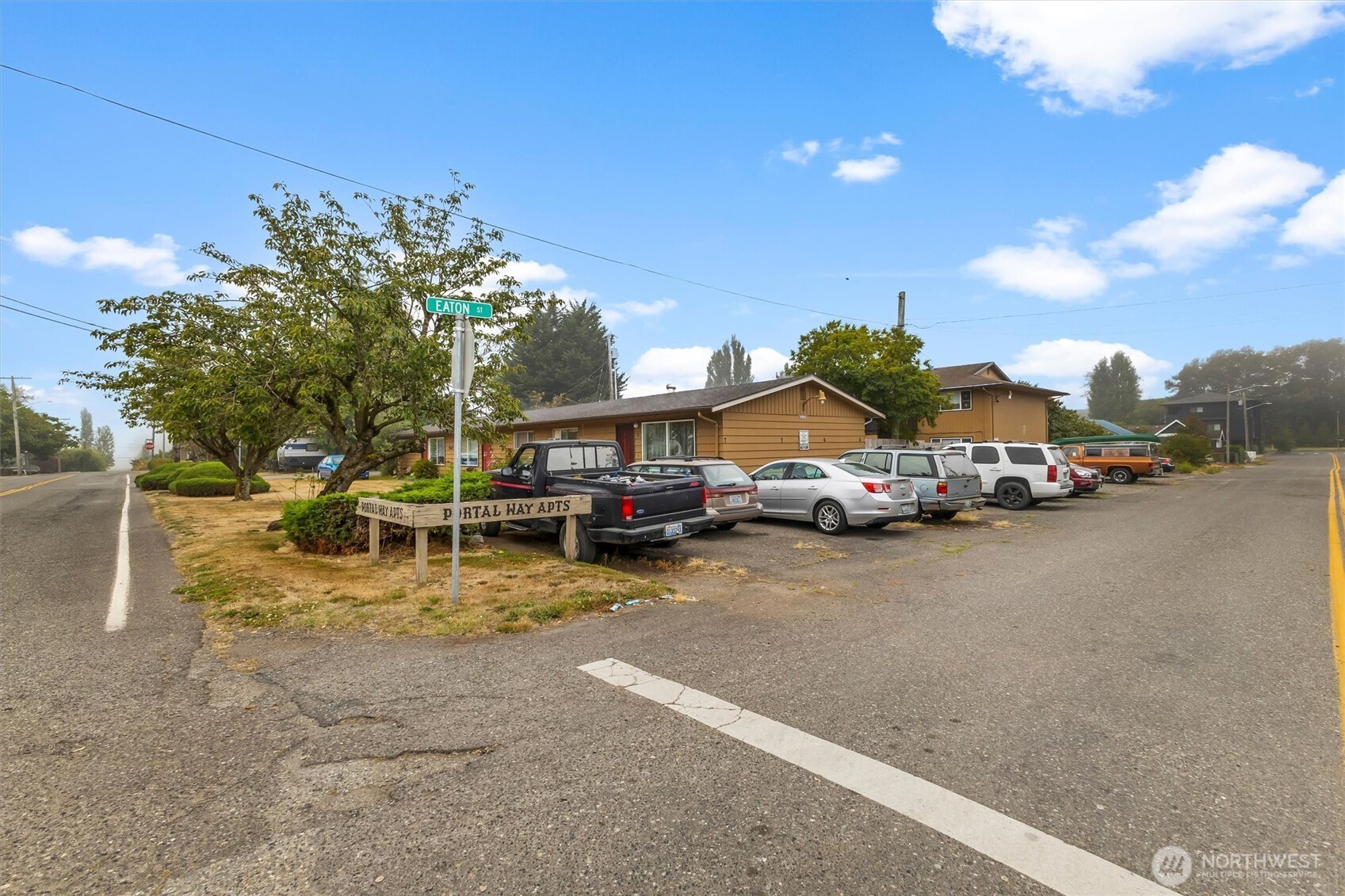 1955 Eaton Avenue Property Photo 18