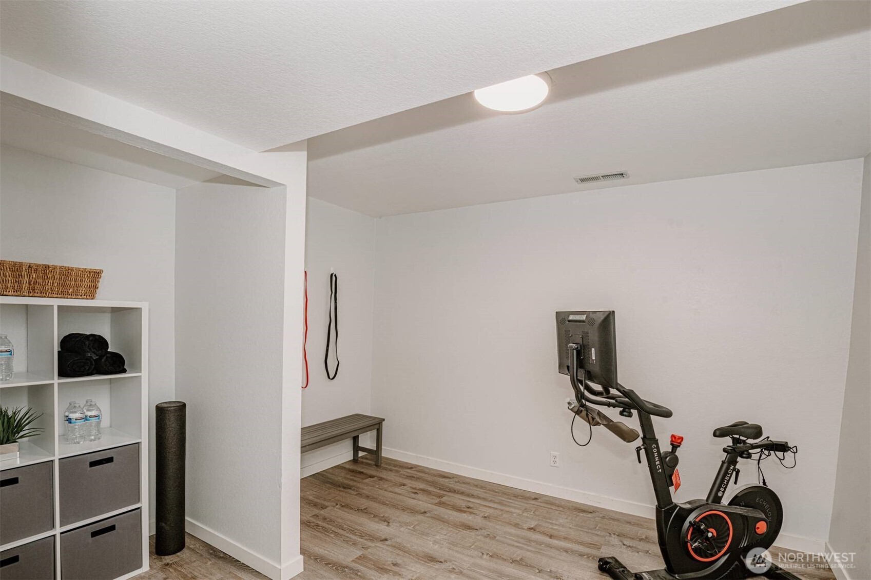 1052 E Robinhood Drive Property Photo 29