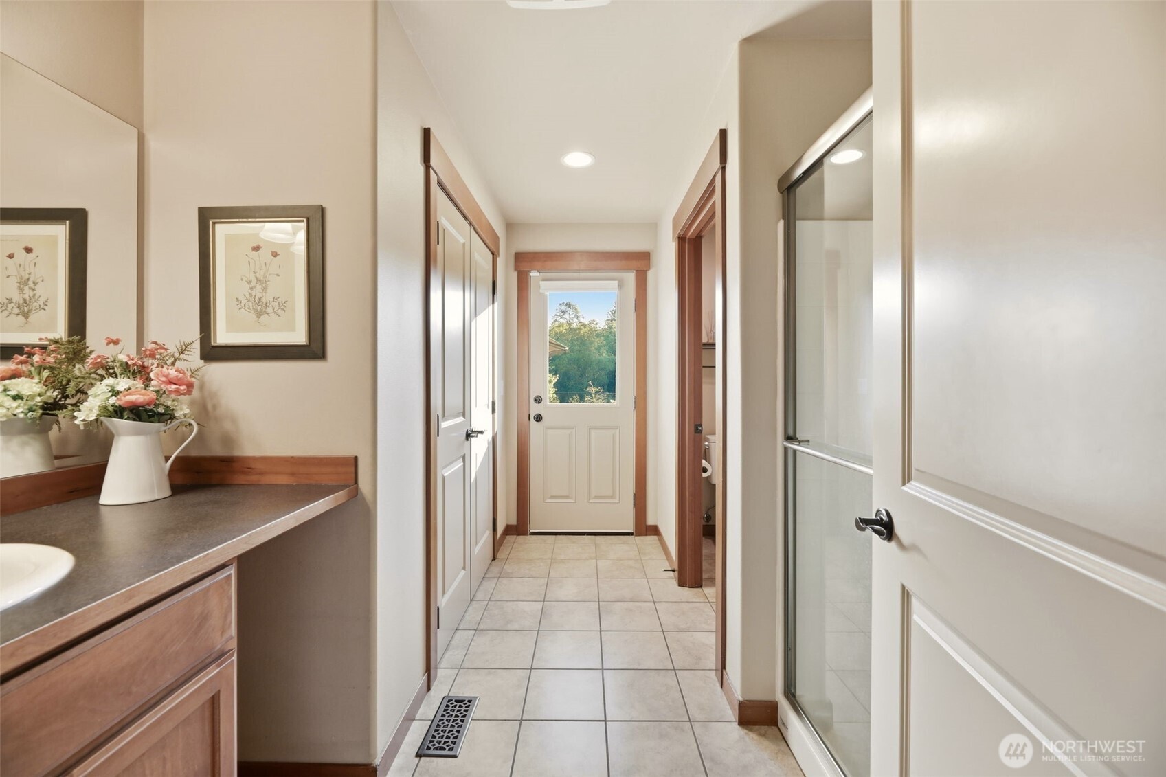111 176th Street Property Photo 16