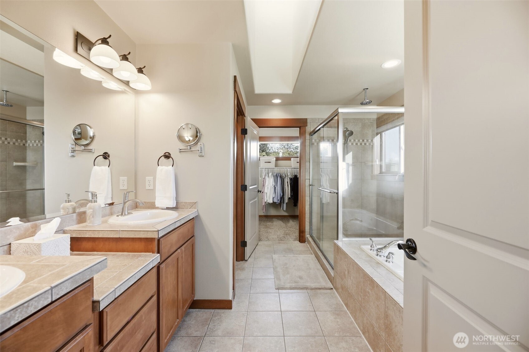 111 176th Street Property Photo 20