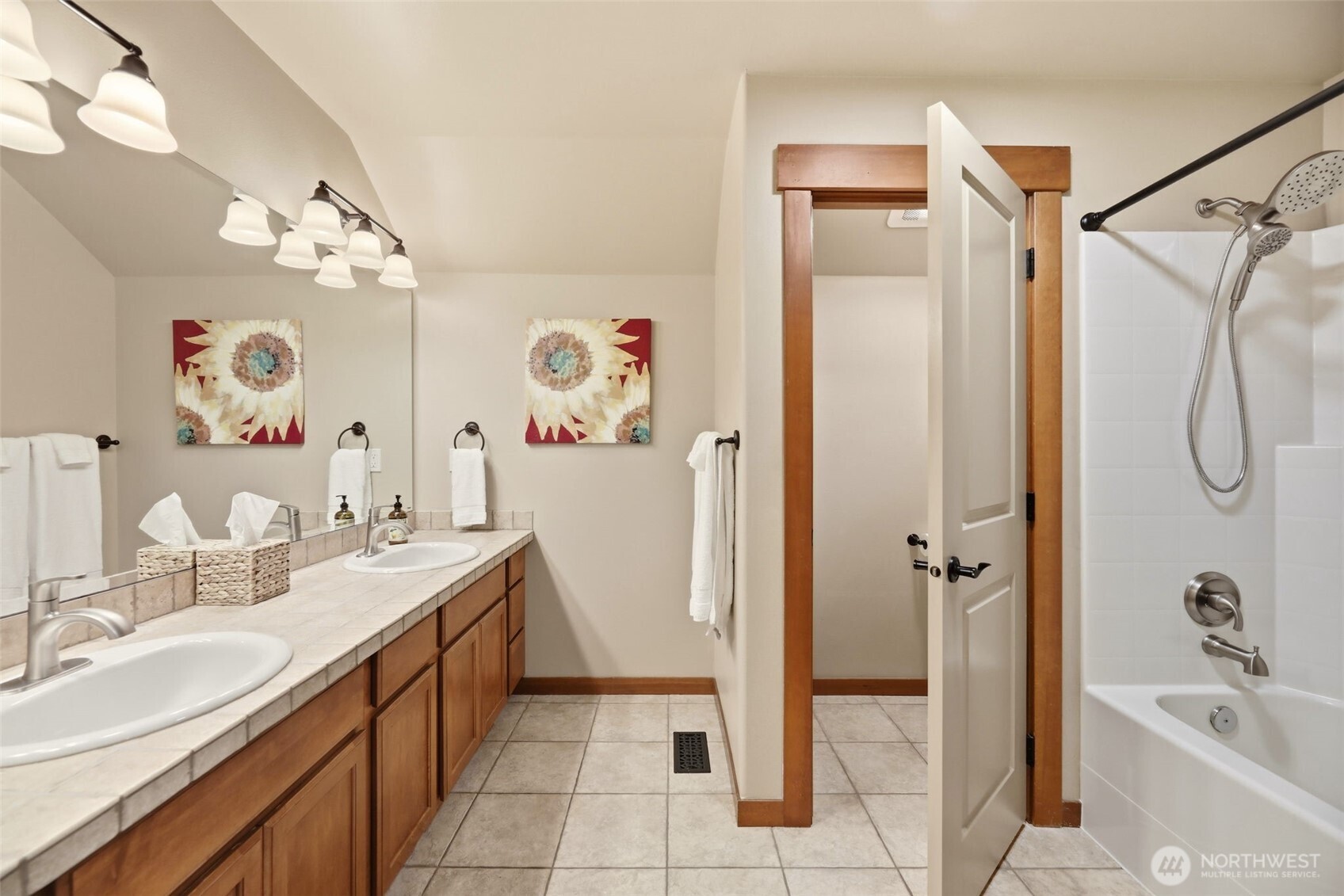 111 176th Street Property Photo 22
