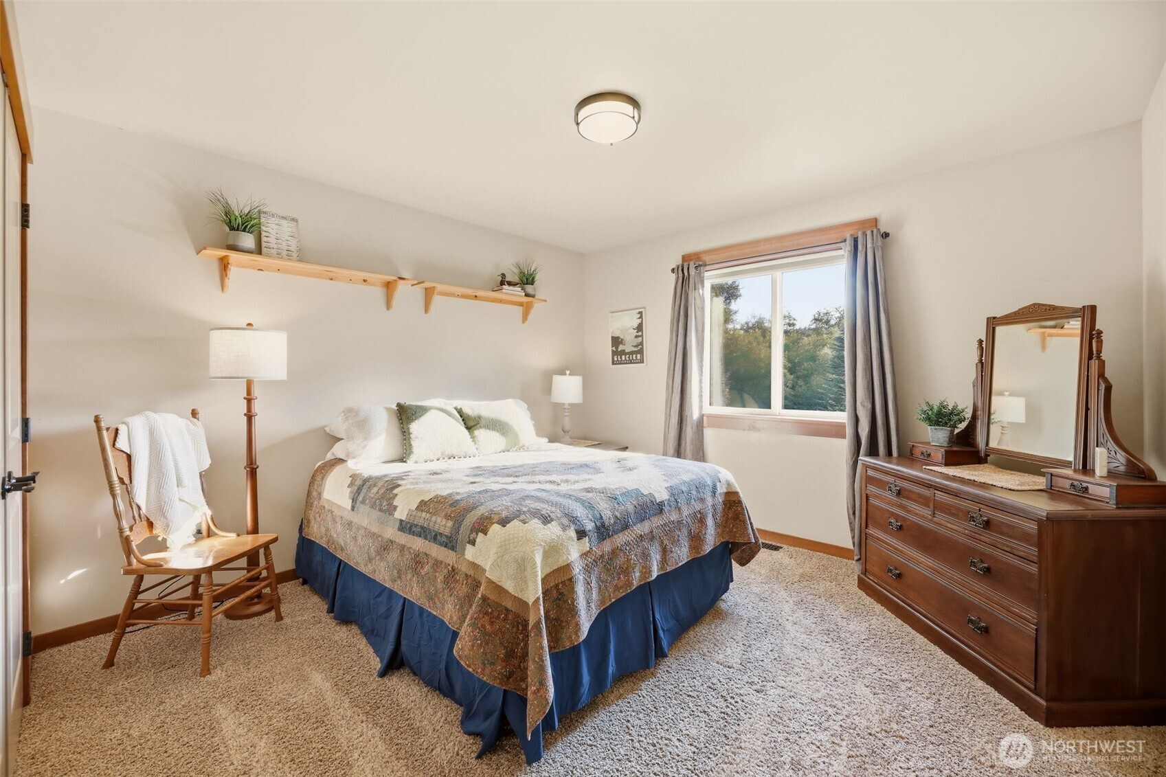 111 176th Street Property Photo 23