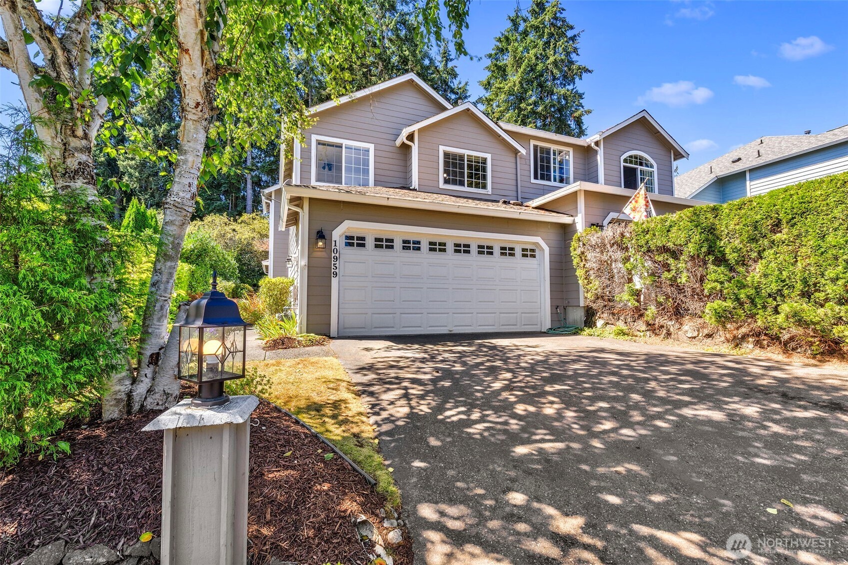 10959 Tulip Place Property Photo 2