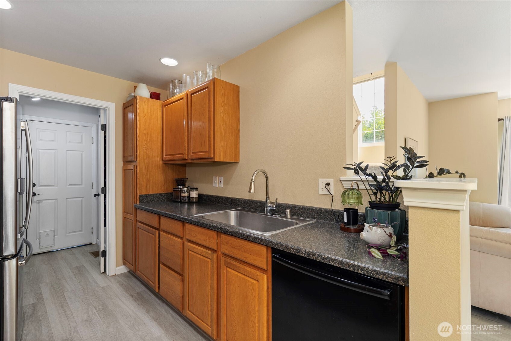 10959 Tulip Place Property Photo 10