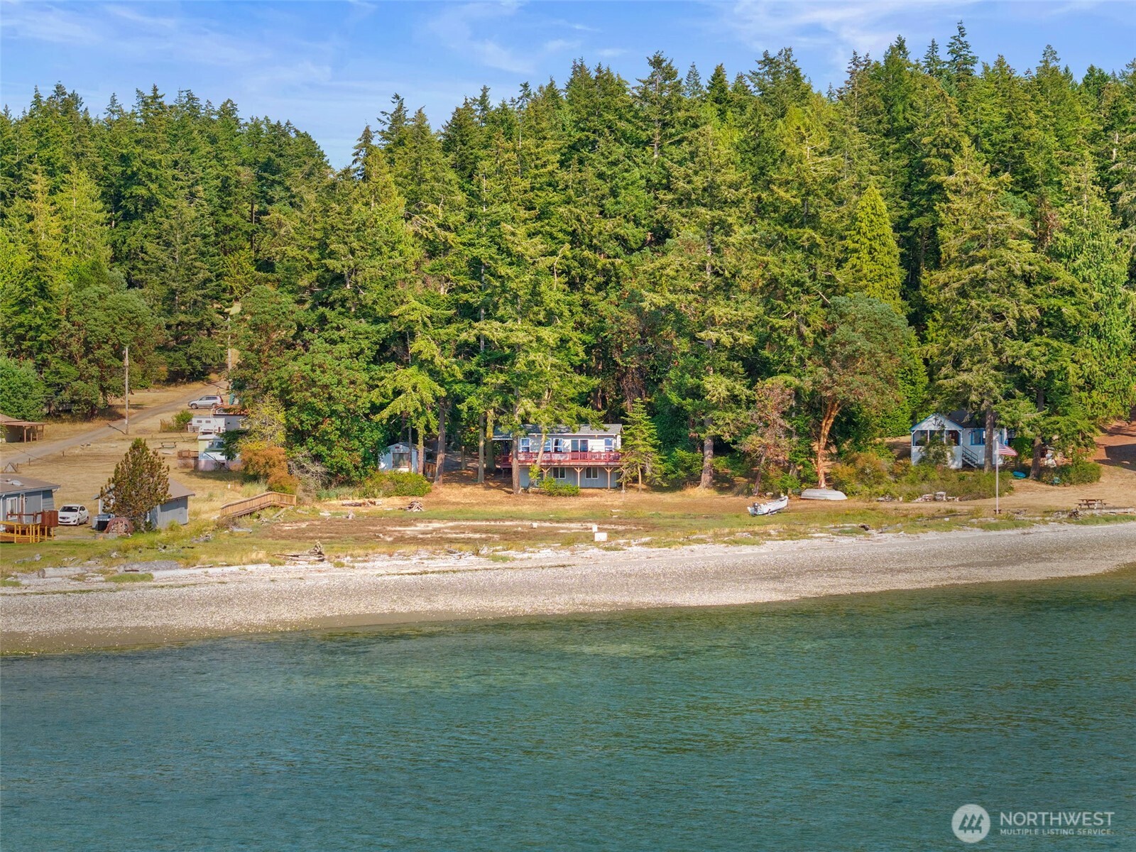 564 Mumby Road Property Photo 7