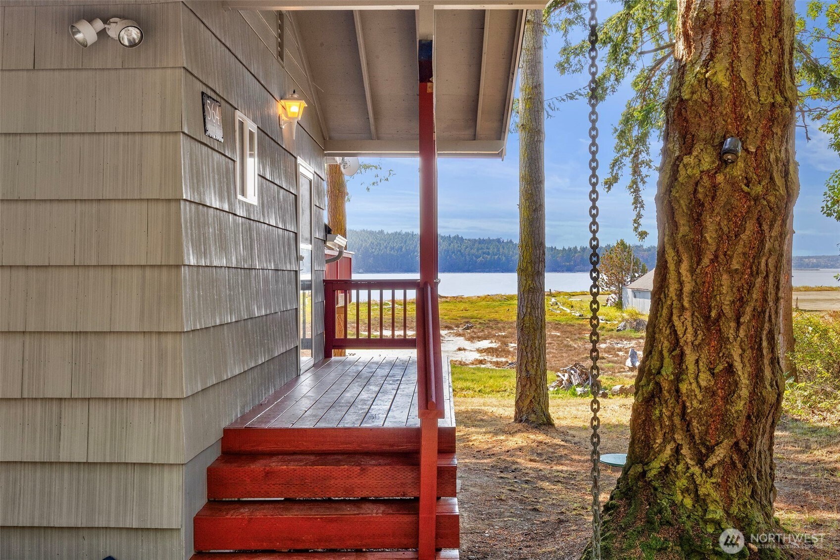 564 Mumby Road Property Photo 10